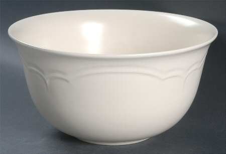 Color Medley Buff Matte 9" Mixing Bowl
