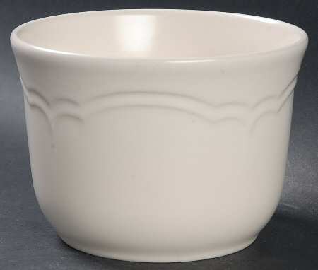 Color Medley Buff Matte Small Cachepot
