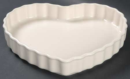 Color Medley Buff Matte 10" Heart Baker