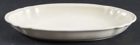 Color Medley Buff Matte Oval Bread Tray