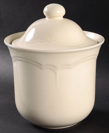 Color Medley Buff Matte Medium Canister & Lid