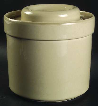 Compatibles Oatmeal Ice Crock with Lid & Metal Insert
