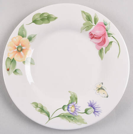 Dahlia Salad Plate