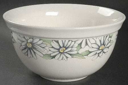 Daisies 9" Mixing Bowl