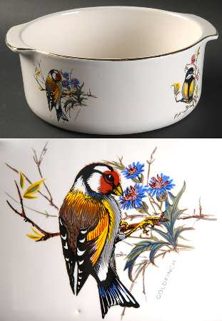 Decorated Bird 1.5 Quart Round Casserole No Lid