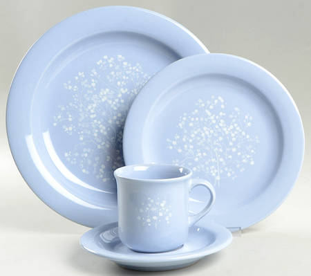 Essence 4 Piece Place Setting