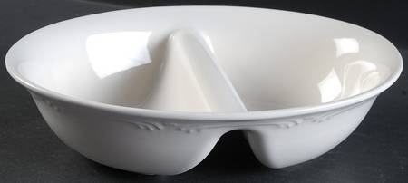 Filigree 10" Oval Divided Vegetable Bowl