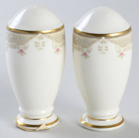 Flora Royale Salt & Pepper Set
