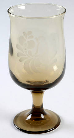 Folk Art 10 Oz Glassware Goblet