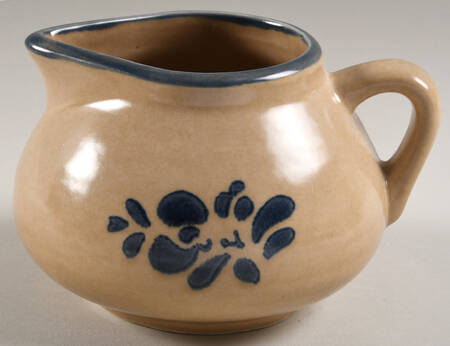 Folk Art Gravy Boat by Pfaltzgraff