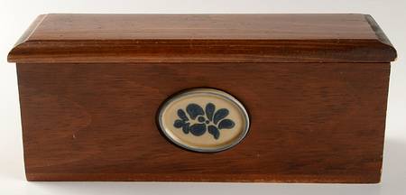 Folk Art Wood Divided Recipe Holder & Lid