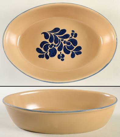Folk Art 10" Oval Baker