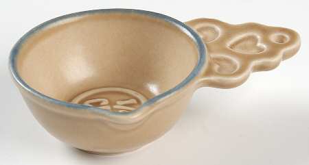 Folk Art 1/4 Cup Measuring Cup with Spout