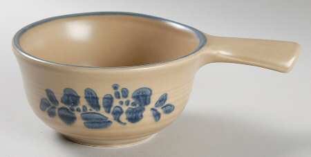 Folk Art 5" Round Handled Bowl