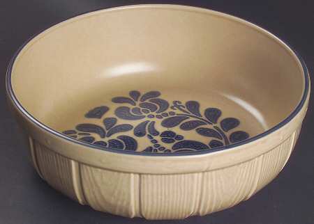Folk Art 9" Harvest Bowl