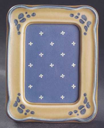 Folk Art Frame-Holds 2.5" X 3.5"