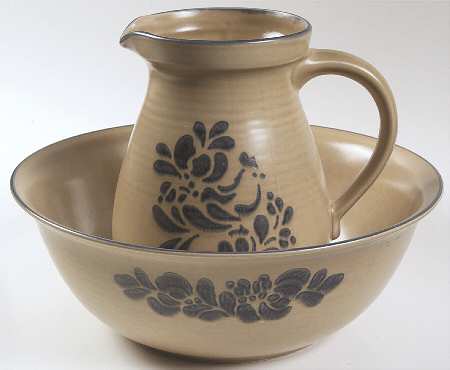 Folk Art 32 Oz Pitcher & Bowl Set