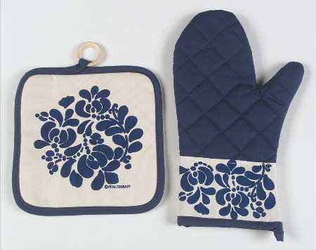 Folk Art Cloth Oven Mitt and Potholder Set
