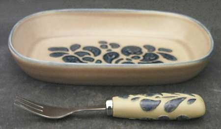 Folk Art Hors d'Oeuvre Set (Tray and Fork)
