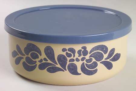 Folk Art 6" Metal Bowl W/Plastic Lid
