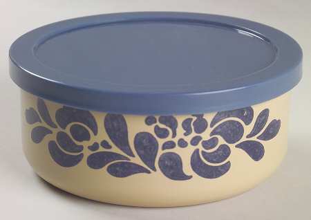 Folk Art 5" Metal Bowl W/Plastic Lid