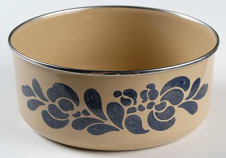 Folk Art 7" Metal Bowl