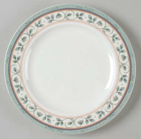 French Quarter (Bone China) Salad Plate