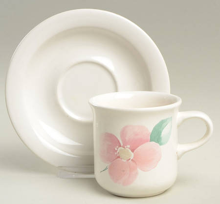Garland Blush Flat Cup & Saucer Set