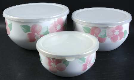 Garland Blush 3 Pc Metal Bowl & Plastic Lid (5 3/4", 7", 7 3/4")