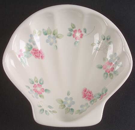 Garden Party (Spectrum Line) Small Shell Shaped Dish