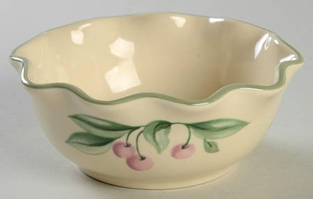 Garden Party (Garden Impressions) Fluted Bowl