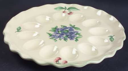Garden Party (Garden Impressions) Fluted Deviled Egg Plate