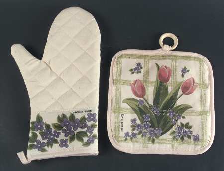 Garden Party (Garden Impressions) Cloth Oven Mitt and Potholder Set