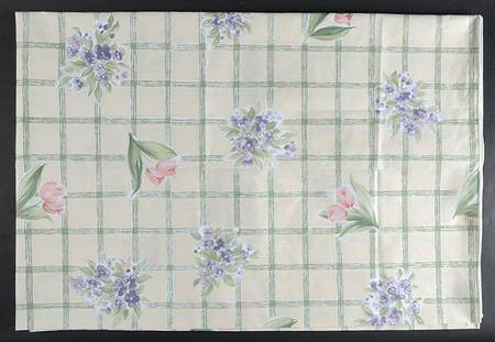 Garden Party (Garden Impressions) 52" x 70" Rectangular Tablecloth