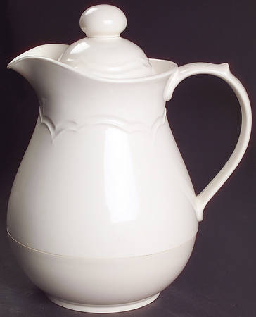 Gazebo White Plastic Thermos/Carafe & Lid