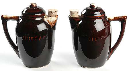 Gourmet Brown Handled Oil and Vinegar with Cork Stoppers