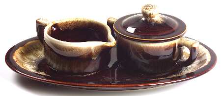 Gourmet Brown Creamer & Sugar with Lid & Tray Set