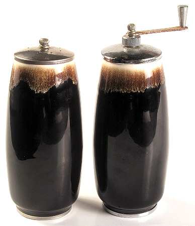 Gourmet Brown Salt Mill & Pepper Mill Set