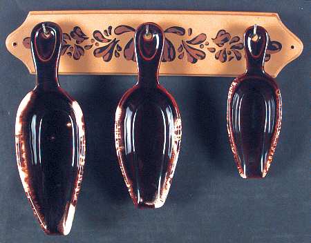 Gourmet Brown Scoop Set with Wood Rack