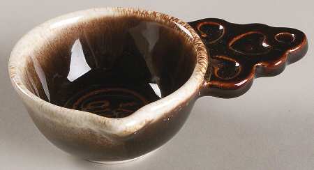 Gourmet Brown 1/4 Cup Measuring Cup with Spout
