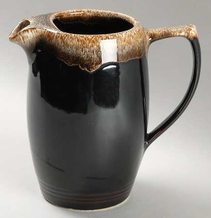 Gourmet Brown 40 Oz Pitcher