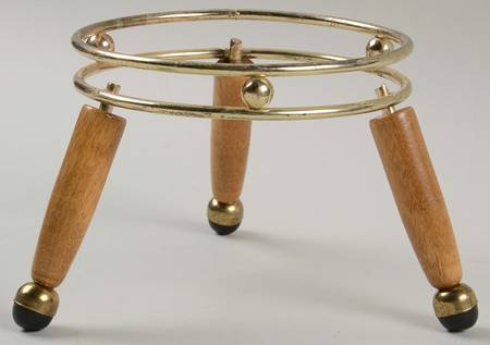 Gourmet Brown Stand for Salad Bowl