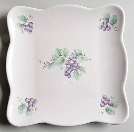 Grapevine 8" Square Buffet Plate