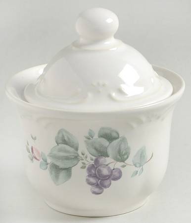 Grapevine Sugar Bowl & Lid