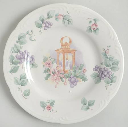 Grapevine Holiday Salad Plate