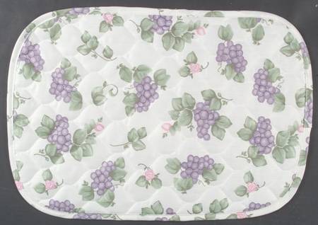 Grapevine Cloth Placemat
