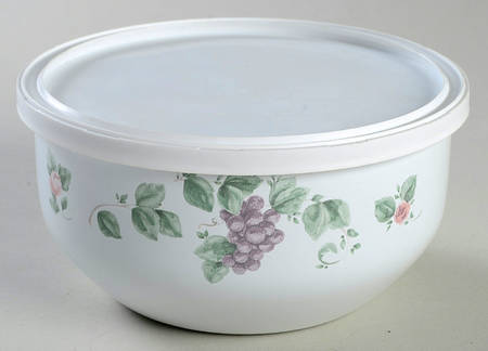 Grapevine Bowl-Metal 5 3/4" with Plastic Lid