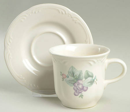 Grapevine Flat Cup & Saucer Set