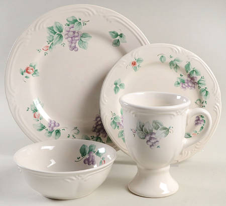 Grapevine 4 Piece Place Setting