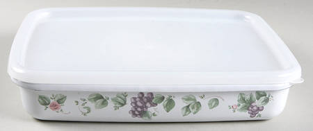 Grapevine 10" Rectangular Metal Baker W/Plastic Lid